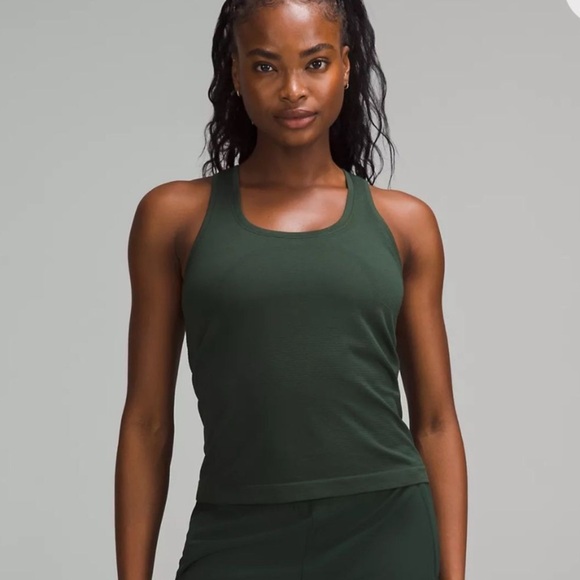 lululemon athletica Tops - NEW lululemon Swiftly Tech Racerback Tank Size 0 Race Length Legacy Green